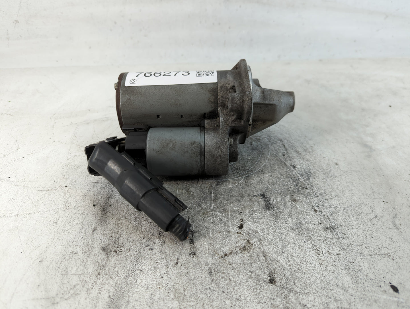 2018-2022 Toyota Camry Car Starter Motor Solenoid OEM P/N:438000-6060 28100-F0060 Fits Fits 2018 2019 2020 2021 2022 OEM Use