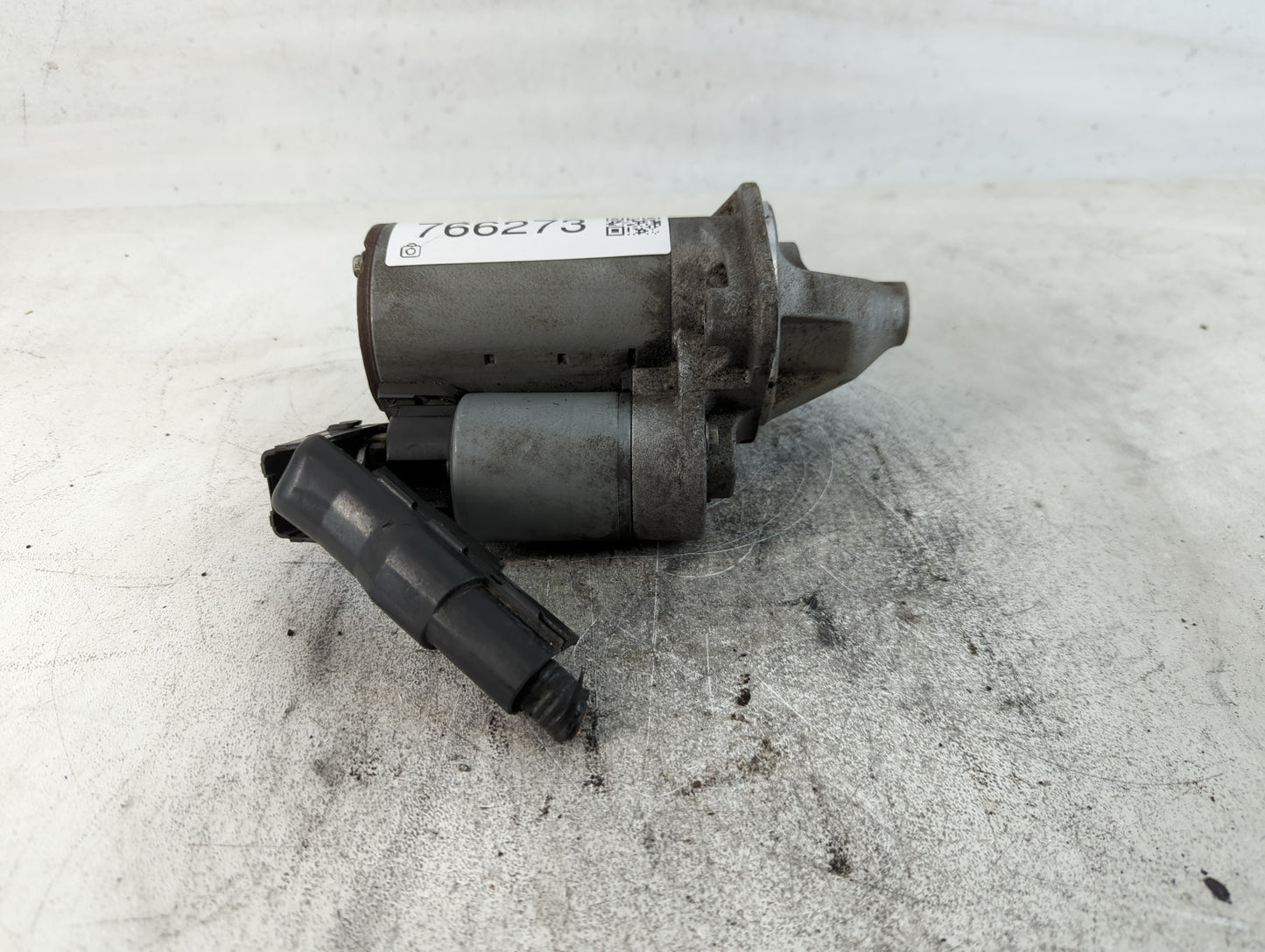 2018-2022 Toyota Camry Car Starter Motor Solenoid OEM P/N:438000-6060 28100-F0060 Fits Fits 2018 2019 2020 2021 2022 OEM Use