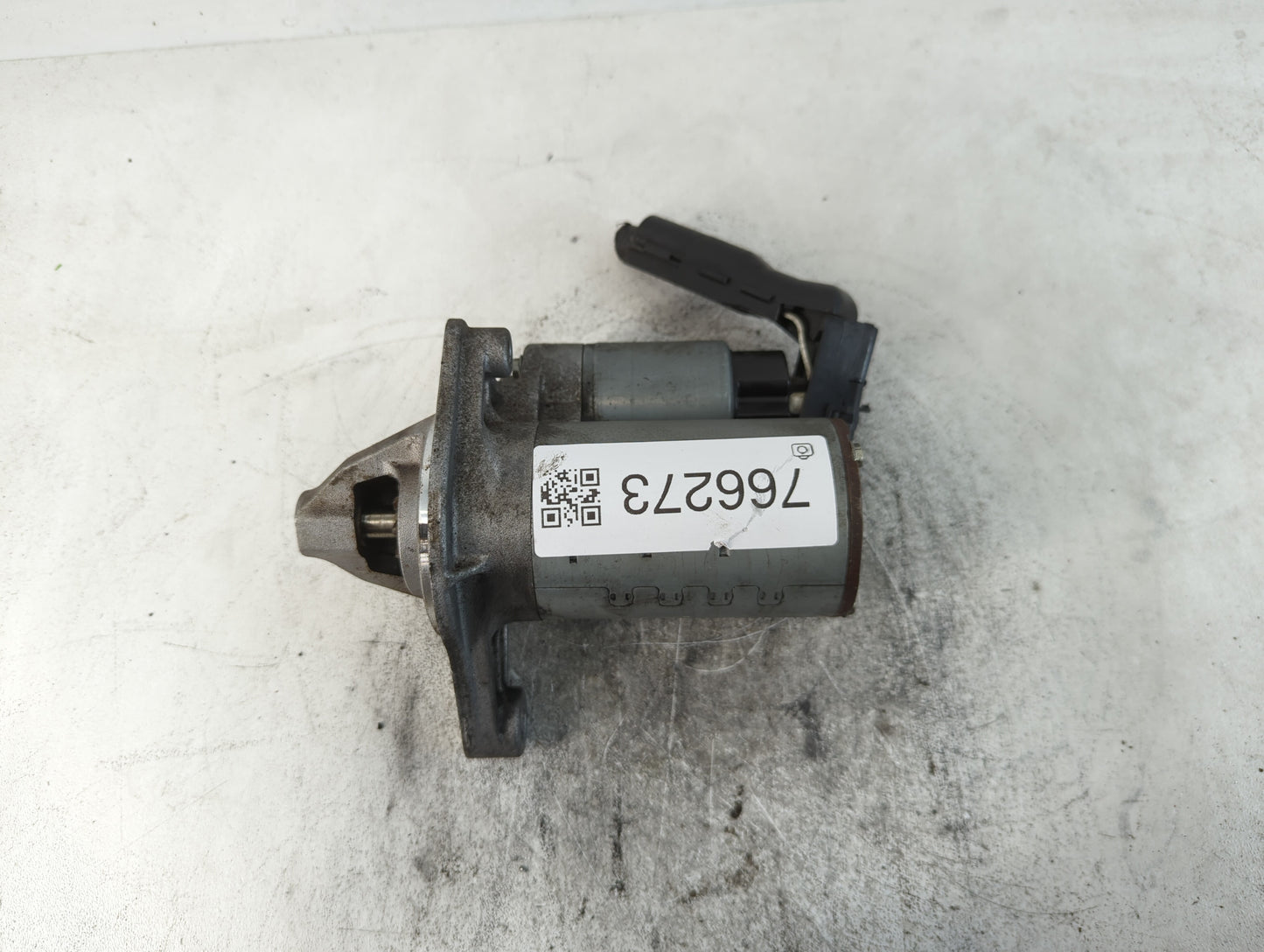 2018-2022 Toyota Camry Car Starter Motor Solenoid OEM P/N:438000-6060 28100-F0060 Fits Fits 2018 2019 2020 2021 2022 OEM Use