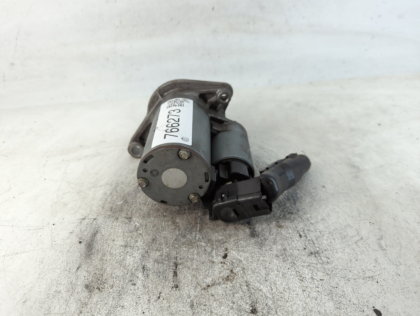 2018-2022 Toyota Camry Car Starter Motor Solenoid OEM P/N:438000-6060 28100-F0060 Fits Fits 2018 2019 2020 2021 2022 OEM Use