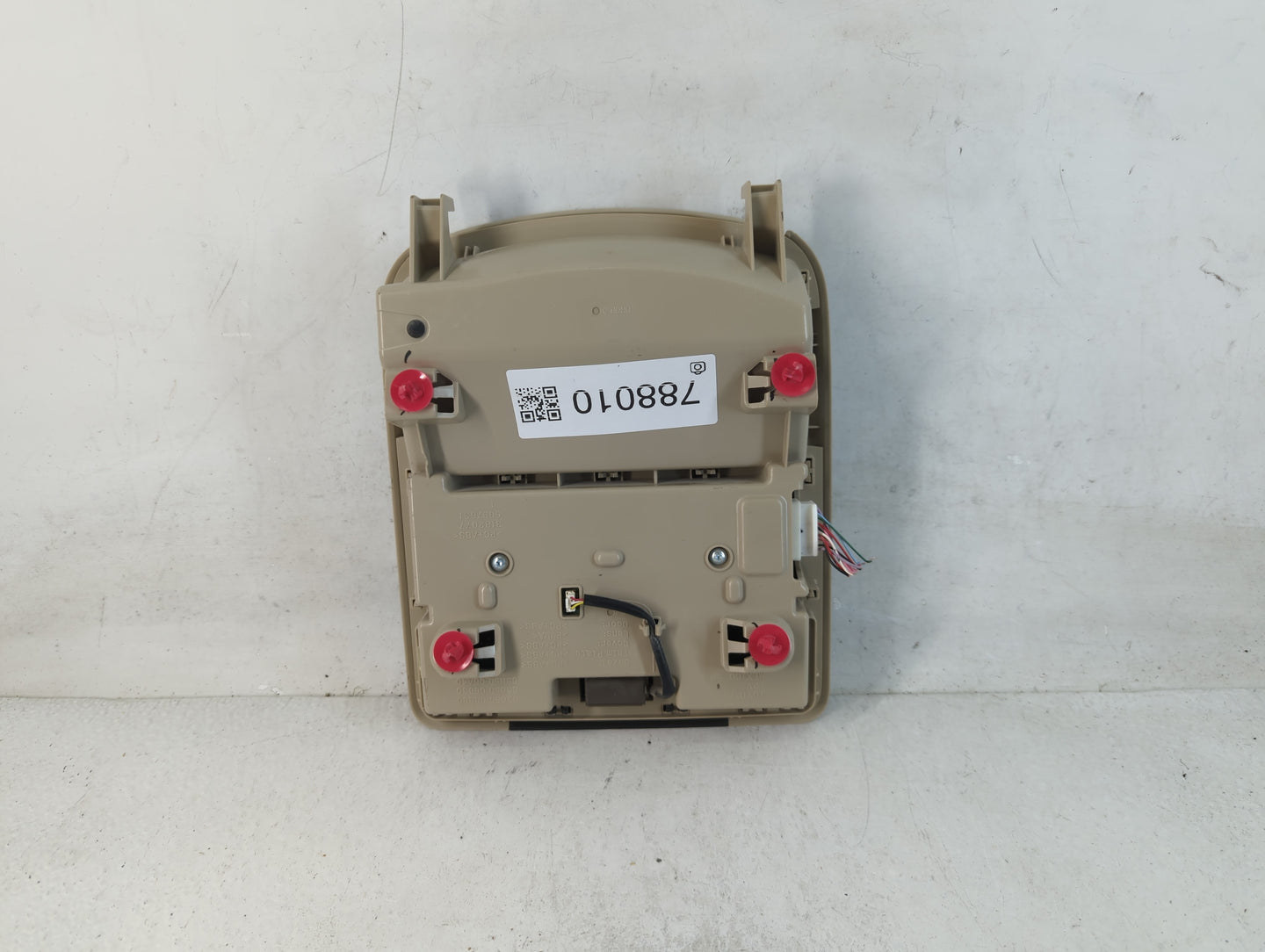 2020 Toyota Camry Overhead Roof Console - Oemusedautoparts1.com