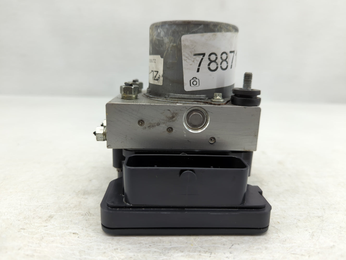 2018-2020 Toyota Camry ABS Pump Control Module Replacement P/N:44540-06290 Fits Fits 2018 2019 2020 OEM Used Auto Parts - Oe