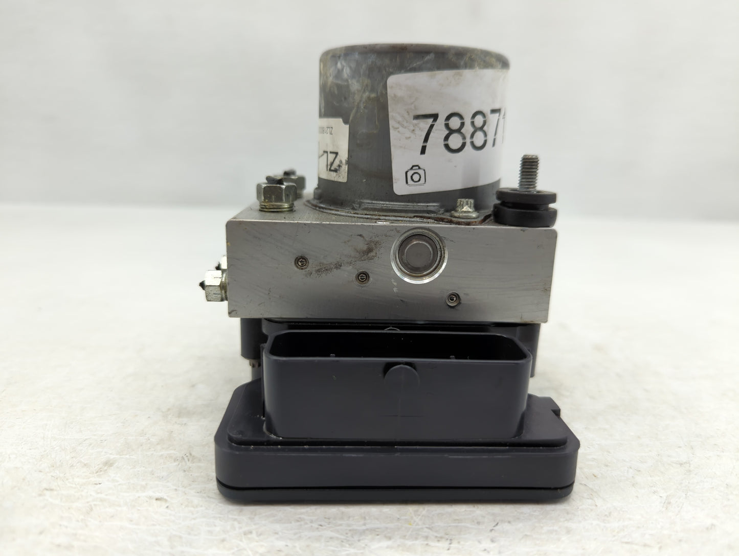 2018-2020 Toyota Camry ABS Pump Control Module Replacement P/N:44540-06290 Fits Fits 2018 2019 2020 OEM Used Auto Parts - Oe