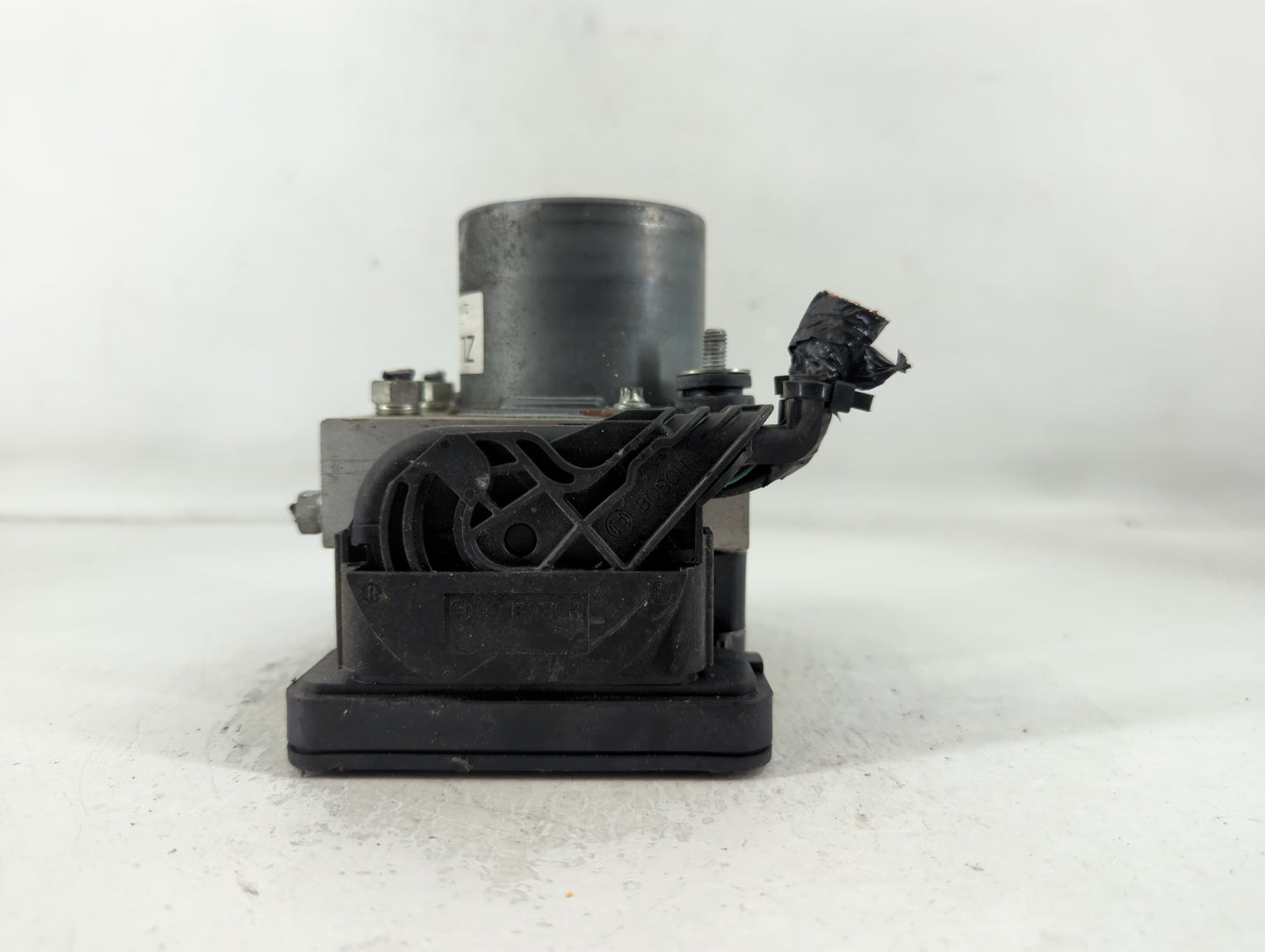 2018-2020 Toyota Camry ABS Pump Control Module Replacement P/N:44540-06290 Fits Fits 2018 2019 2020 OEM Used Auto Parts - Oe