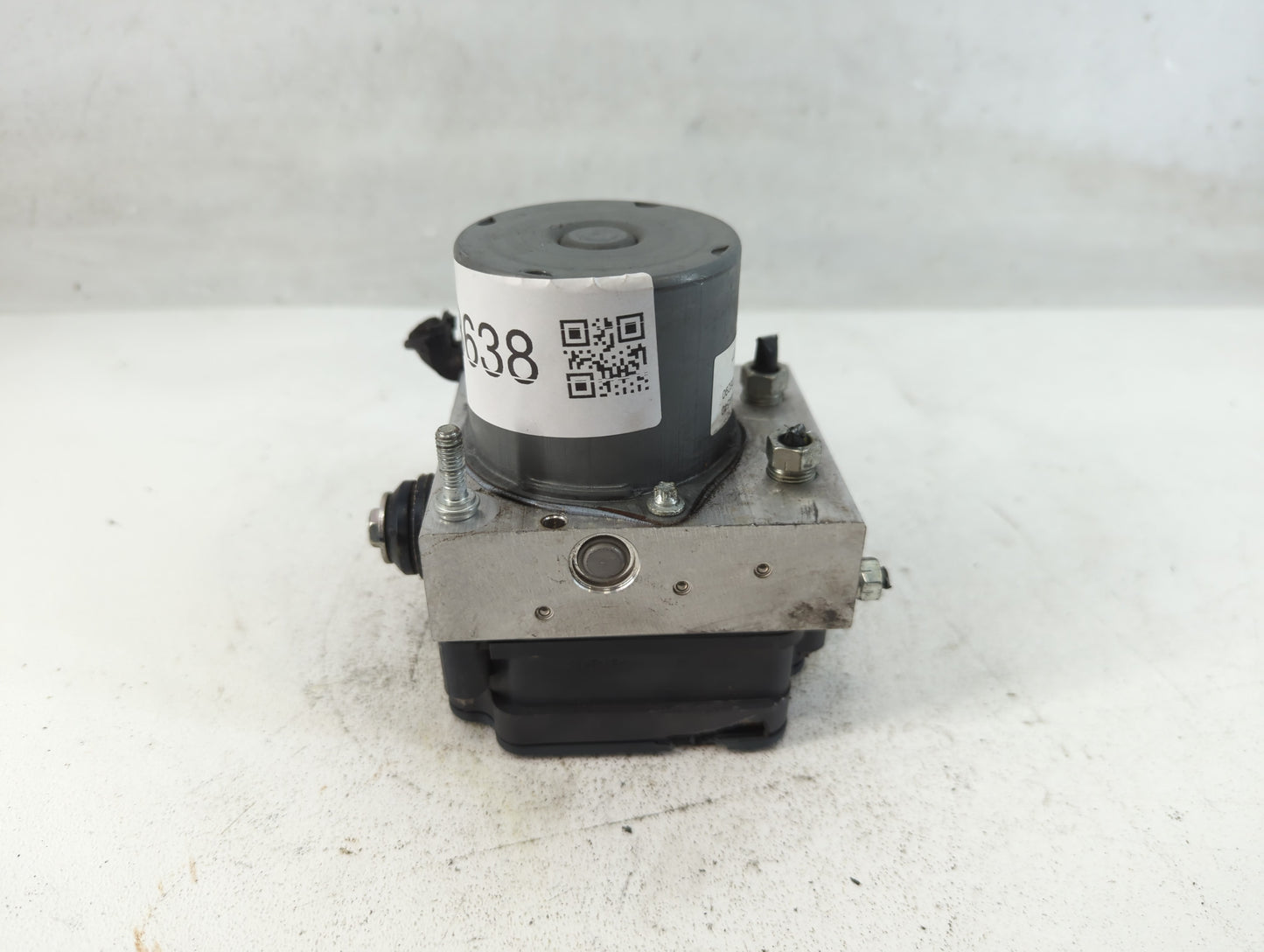2018-2020 Toyota Camry ABS Pump Control Module Replacement P/N:44540-06290 Fits Fits 2018 2019 2020 OEM Used Auto Parts - Oe
