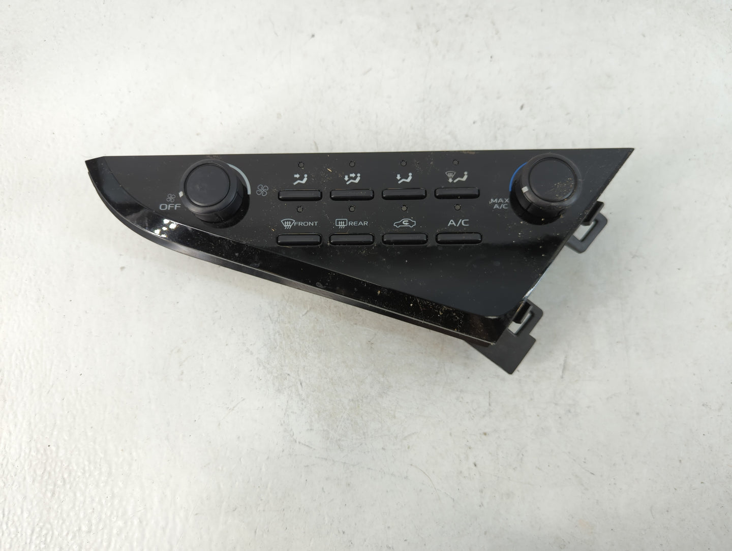 2018-2022 Toyota Camry Climate Control Module Temperature AC/Heater Replacement P/N:55900-06470 Fits Fits 2018 2019 2020 202
