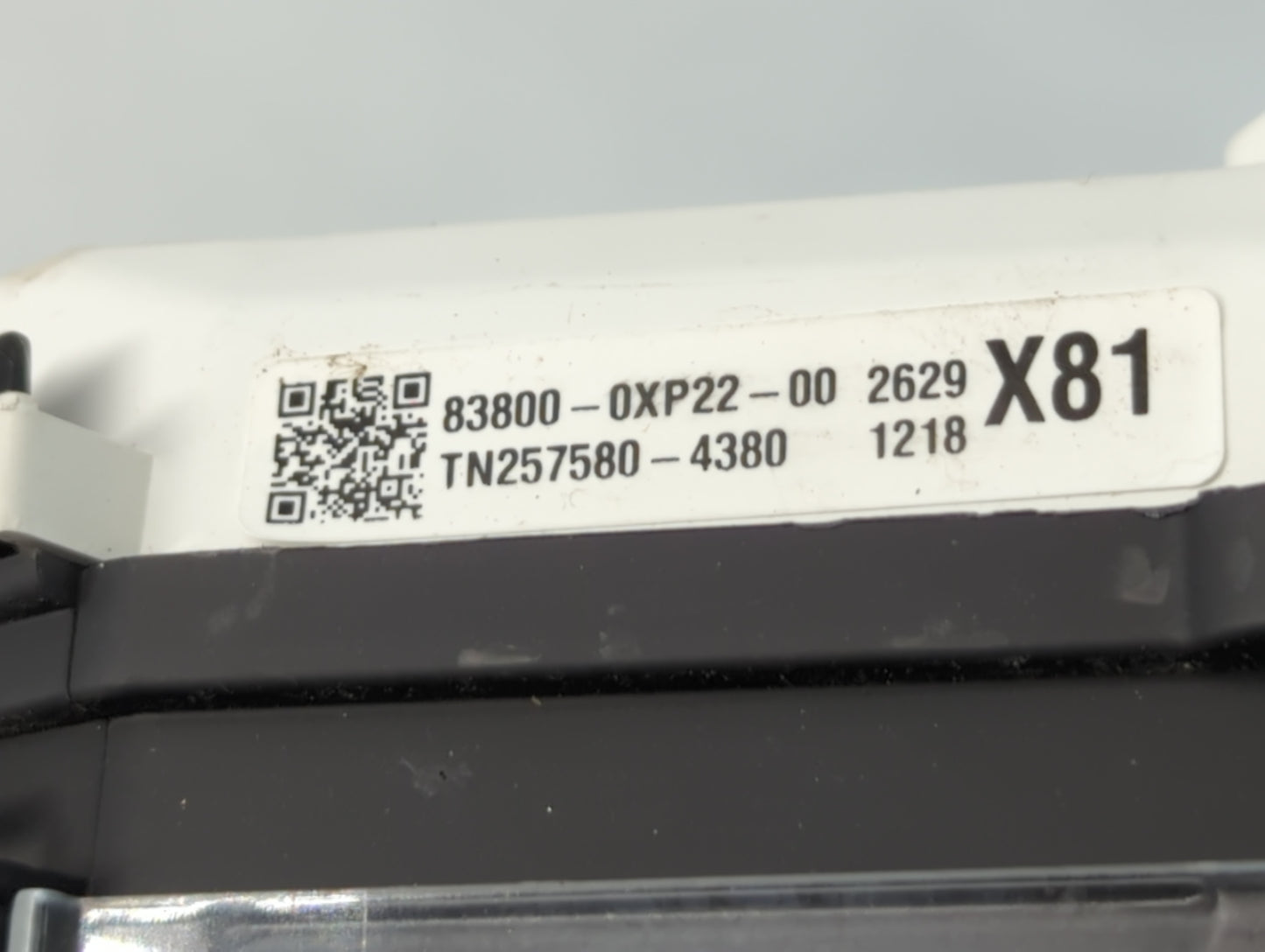 2019-2020 Toyota Camry Instrument Cluster Speedometer Gauges P/N:TN25580-4380 83800-0XP22-00 Fits Fits 2019 2020 OEM Used Au