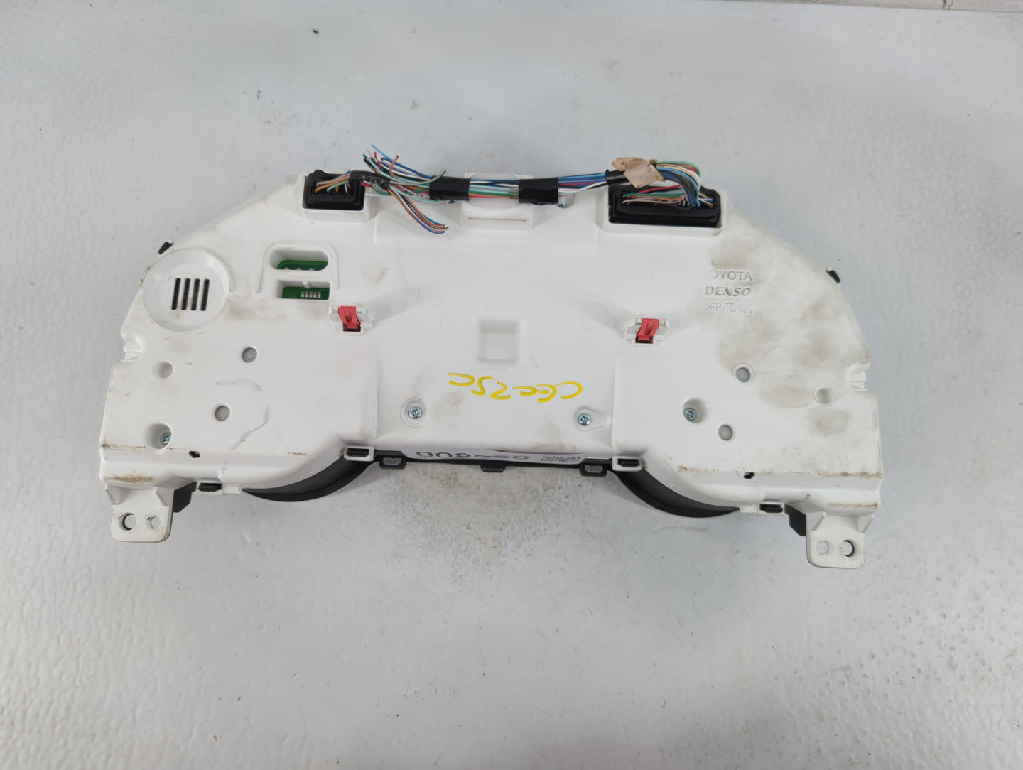 2019-2020 Toyota Camry Instrument Cluster Speedometer Gauges P/N:TN25780-4280 83800-0XD22-00 Fits Fits 2019 2020 OEM Used Au