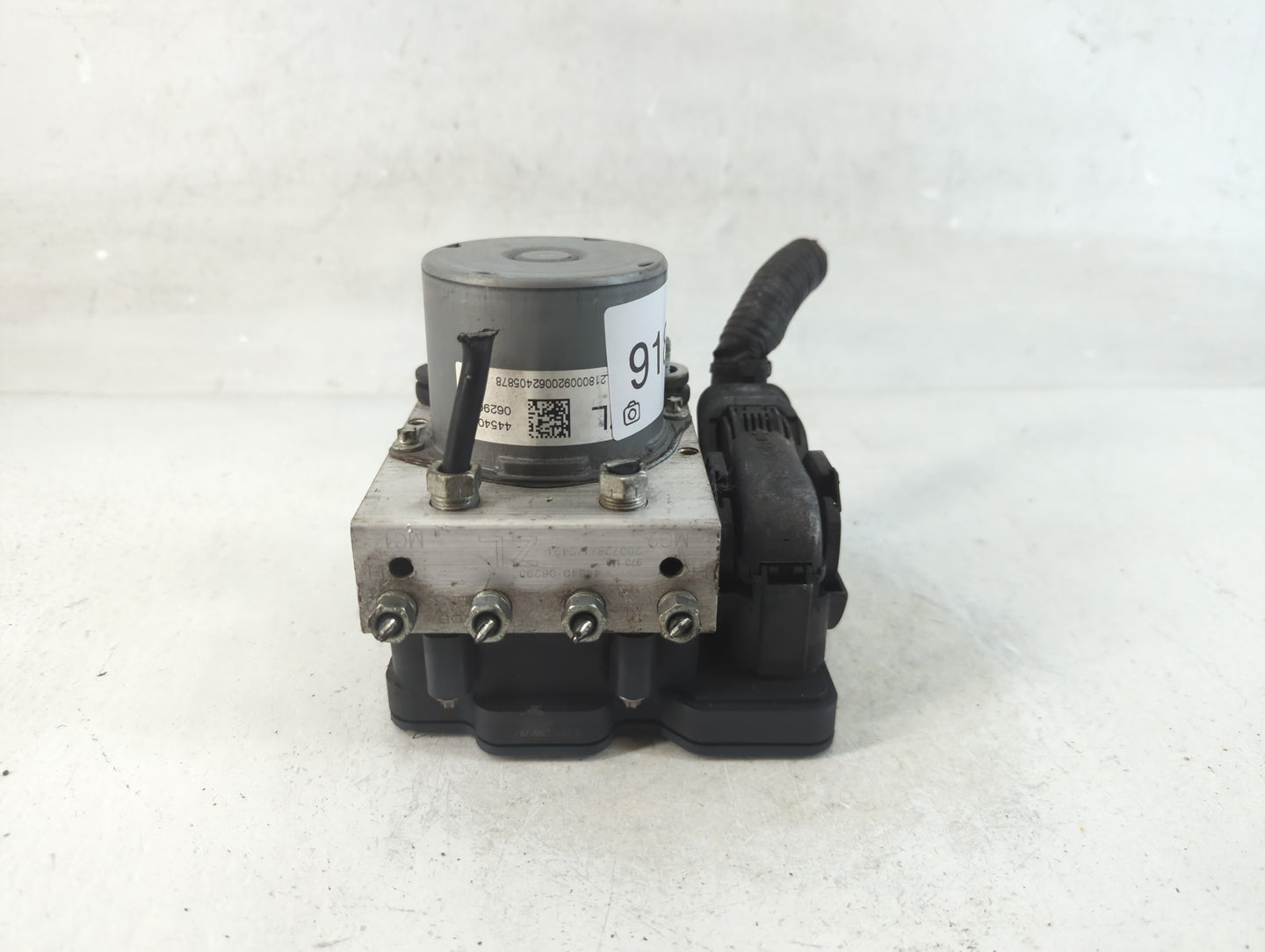 2018-2020 Toyota Camry ABS Pump Control Module Replacement P/N:44540 06290 Fits Fits 2018 2019 2020 OEM Used Auto Parts - Oe