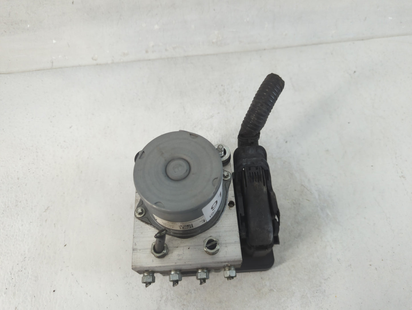 2018-2020 Toyota Camry ABS Pump Control Module Replacement P/N:44540 06290 Fits Fits 2018 2019 2020 OEM Used Auto Parts - Oe