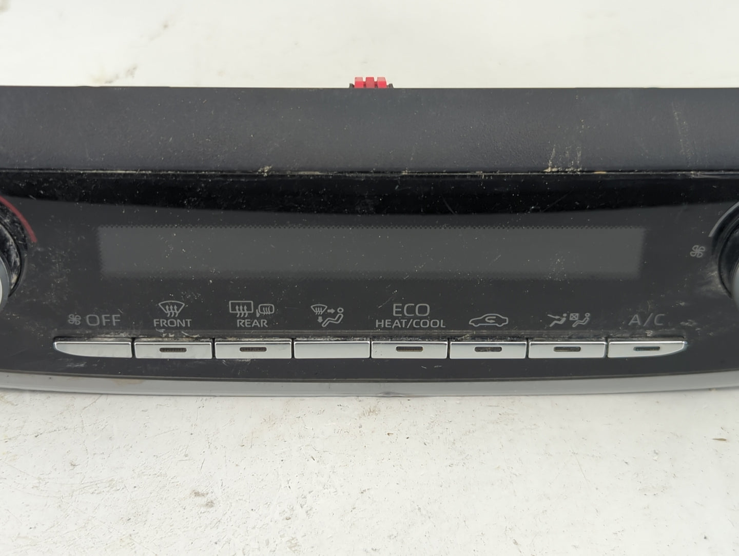 2020 Toyota Corolla Climate Control Module Temperature AC/Heater Replacement P/N:75K714 Fits OEM Used Auto Parts - Oemusedau