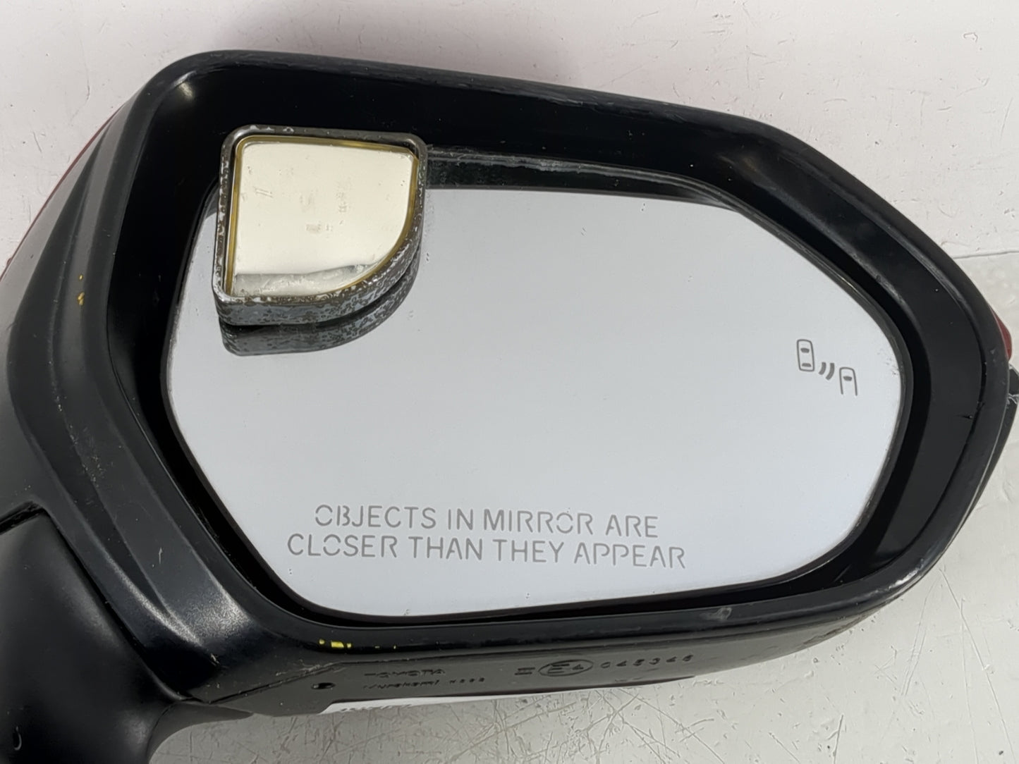 2019-2022 Toyota Corolla Passenger Side View Mirror - Right Door Mirror OEM Used - Oemusedautoparts1.com