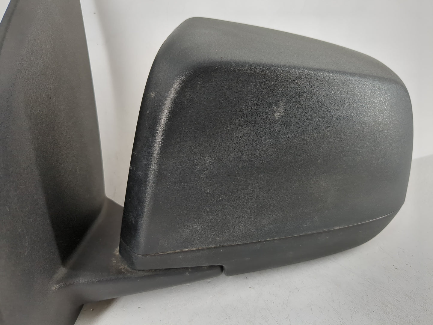 2019-2022 Toyota Corolla Driver Side View Mirror - Left Door Mirror OEM Used - Oemusedautoparts1.com