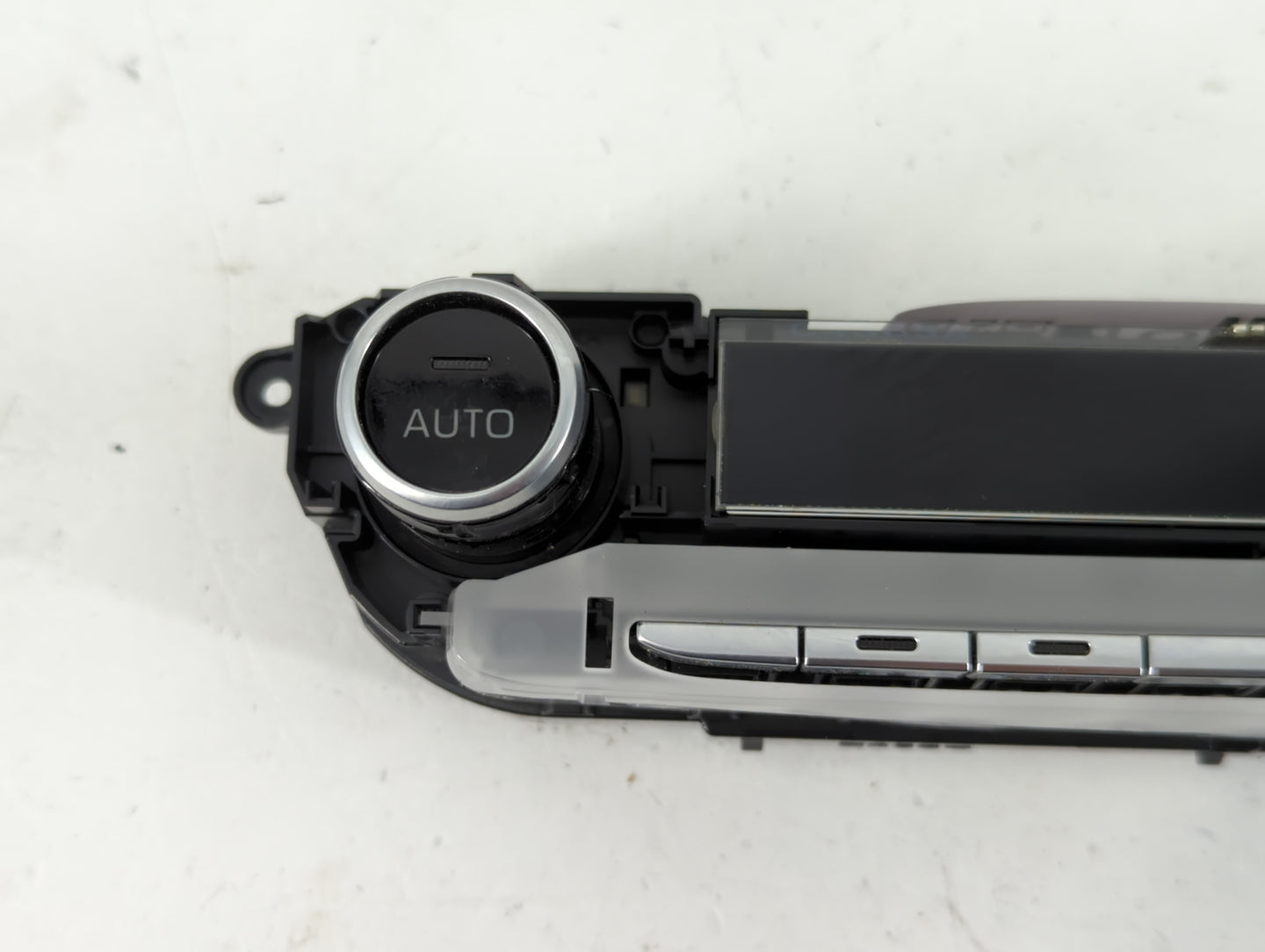 2019-2022 Toyota Corolla Climate Control Module Temperature AC/Heater Replacement P/N:55900-02D50 Fits Fits 2019 2020 2021 2