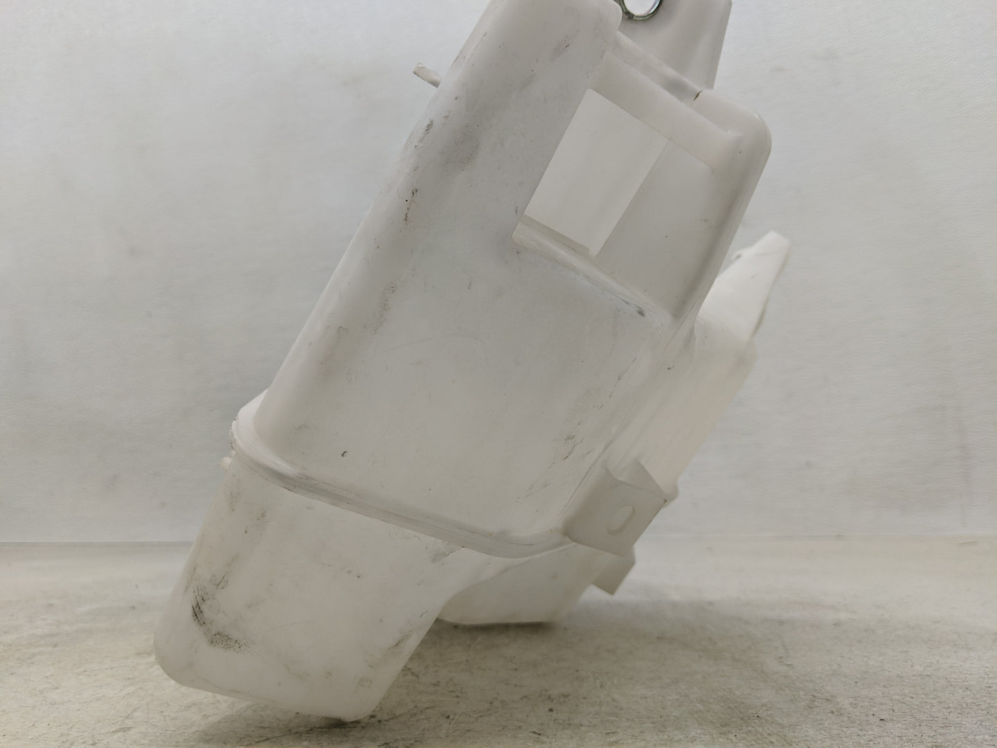 2019-2022 Toyota Corolla Windshield Washer Fluid Reservoir Bottle Oem - Oemusedautoparts1.com
