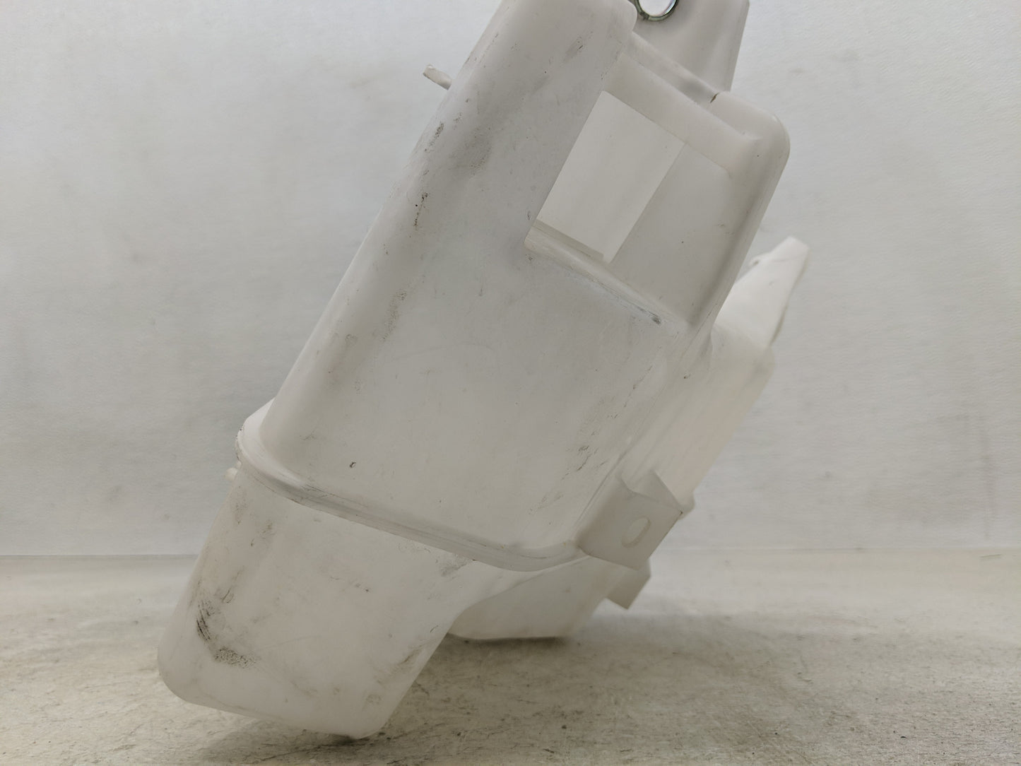 2019-2022 Toyota Corolla Windshield Washer Fluid Reservoir Bottle Oem - Oemusedautoparts1.com
