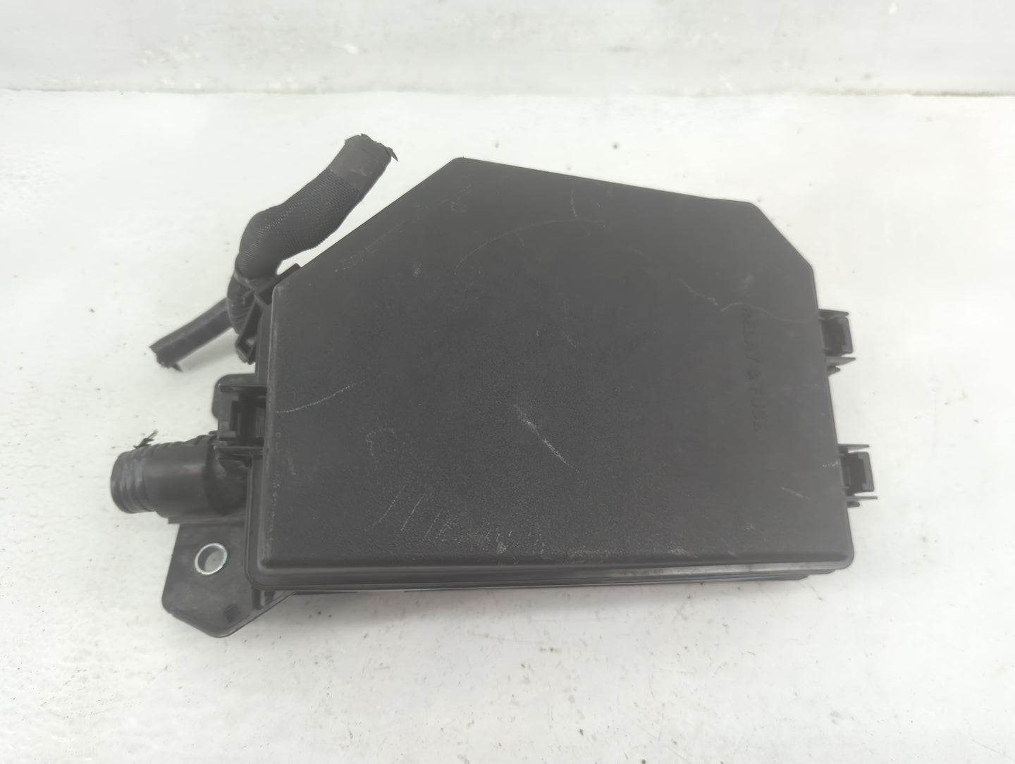 2020-2022 Toyota Corolla Fusebox Fuse Box Panel Relay Module P/N:82641-47050-A Fits Fits 2020 2021 2022 OEM Used Auto Parts 