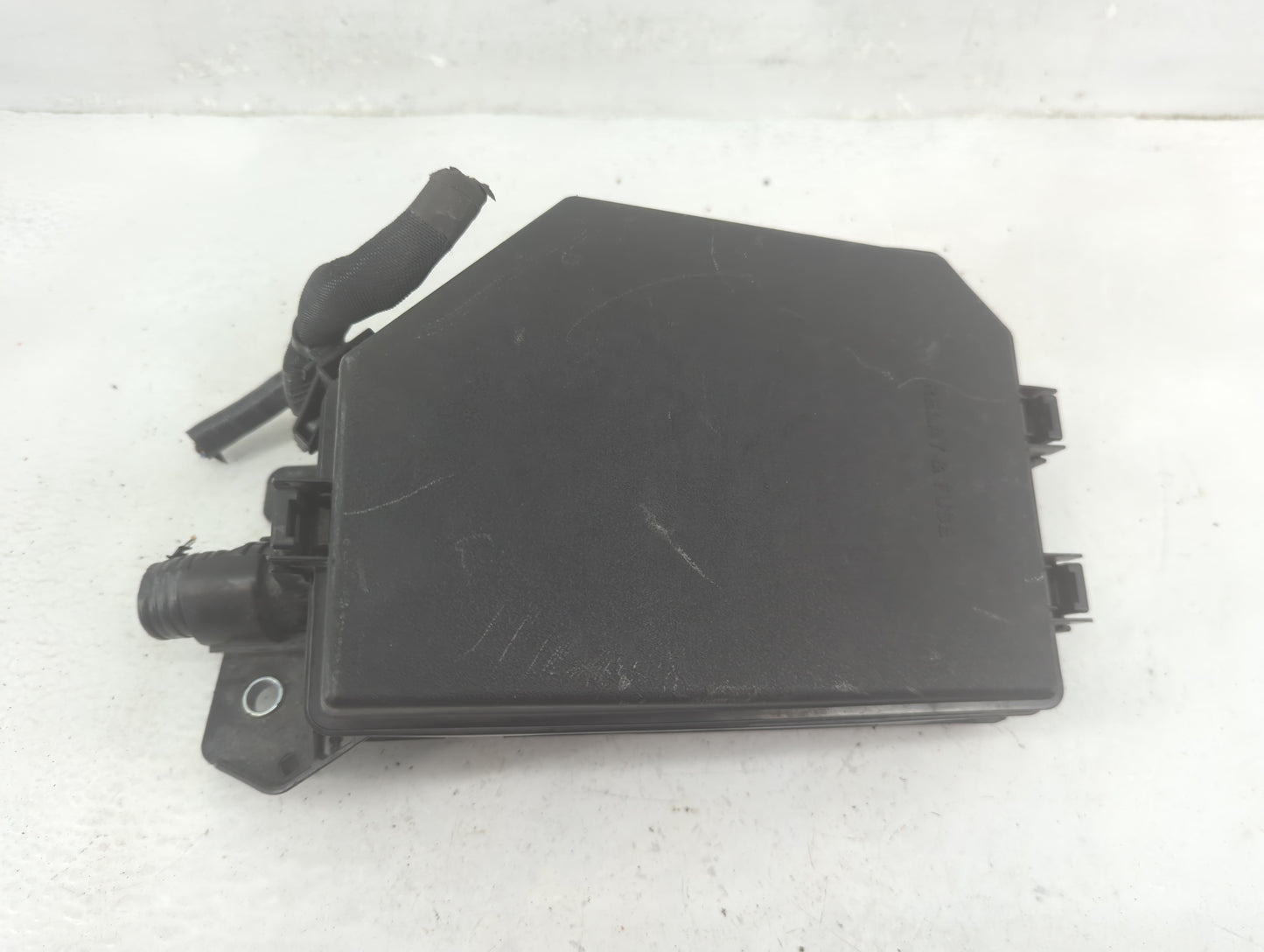 2020-2022 Toyota Corolla Fusebox Fuse Box Panel Relay Module P/N:82641-47050-A Fits Fits 2020 2021 2022 OEM Used Auto Parts 