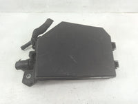 2020-2022 Toyota Corolla Fusebox Fuse Box Panel Relay Module P/N:82641-47050-A Fits Fits 2020 2021 2022 OEM Used Auto Parts 