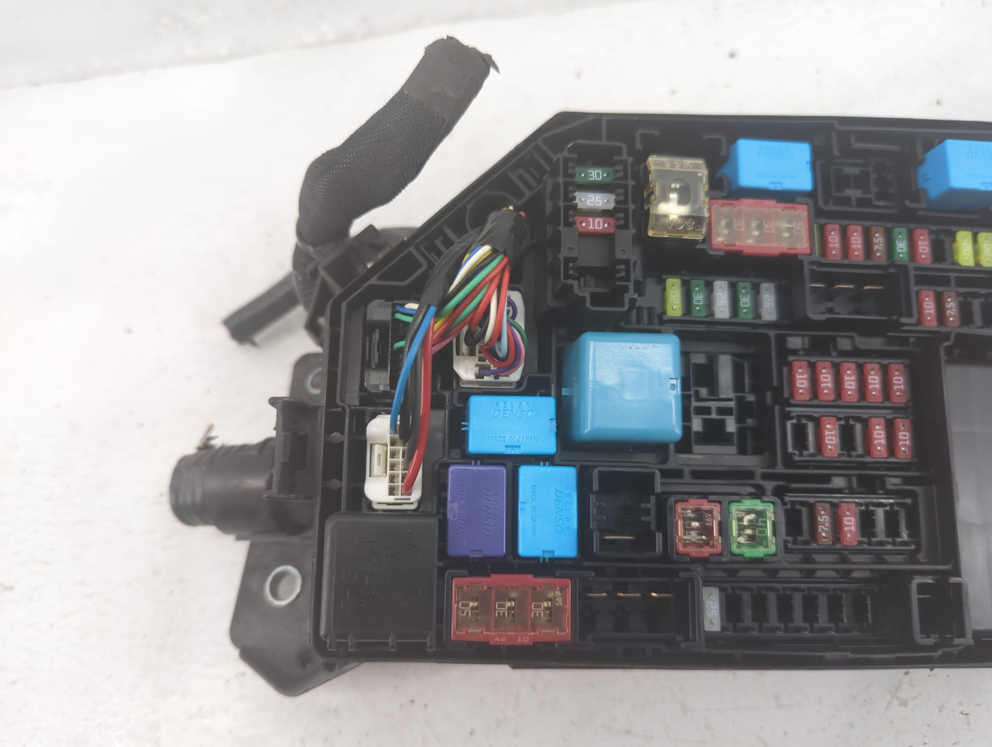 2020-2022 Toyota Corolla Fusebox Fuse Box Panel Relay Module P/N:82641-47050-A Fits Fits 2020 2021 2022 OEM Used Auto Parts 