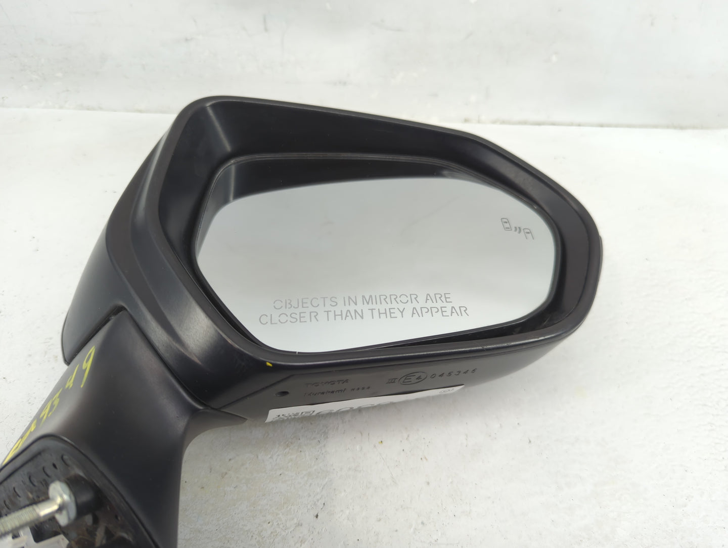 2020-2022 Toyota Corolla Passenger Side View Mirror - Right Door Mirror OEM Used - Oemusedautoparts1.com