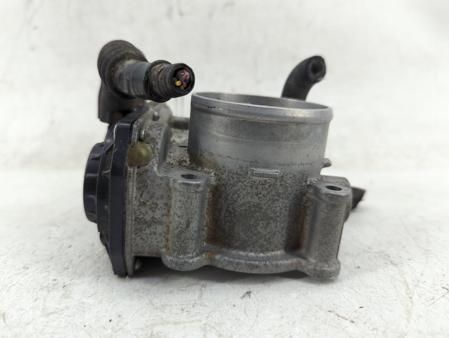 2020-2022 Toyota Corolla Throttle Body P/N:142004C25 22030 37060 Fits OEM Used Auto Parts - Oemusedautoparts1.com