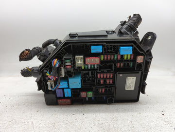 2020-2022 Toyota Corolla Fusebox Fuse Box Panel Relay Module P/N:82641-47050-A Fits Fits 2020 2021 2022 OEM Used Auto Parts