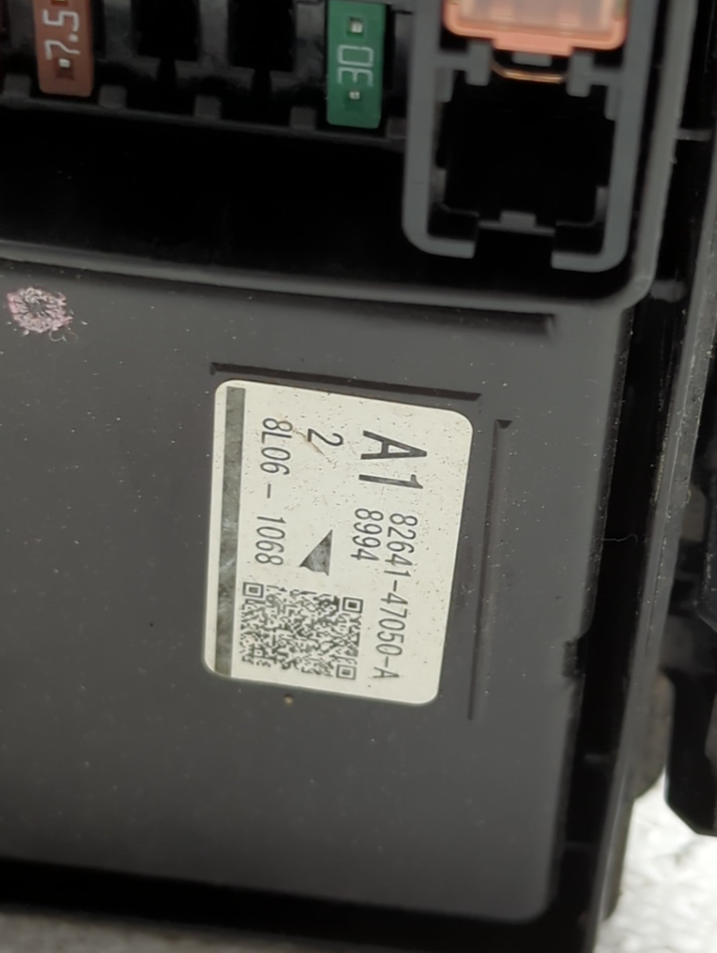 2020-2022 Toyota Corolla Fusebox Fuse Box Panel Relay Module P/N:82641-47050-A Fits Fits 2020 2021 2022 OEM Used Auto Parts 