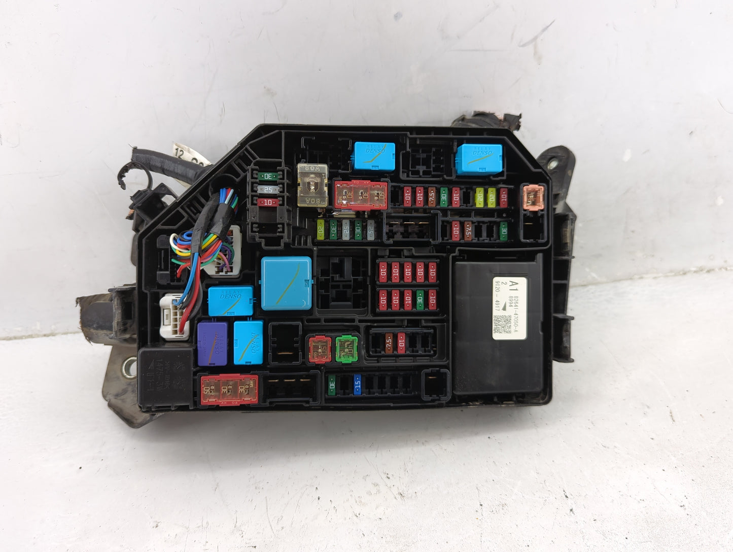 2019-2022 Toyota Corolla Fusebox Fuse Box Panel Relay Module P/N:9120-4917 82641-47050-A Fits Fits 2019 2020 2021 2022 OEM U