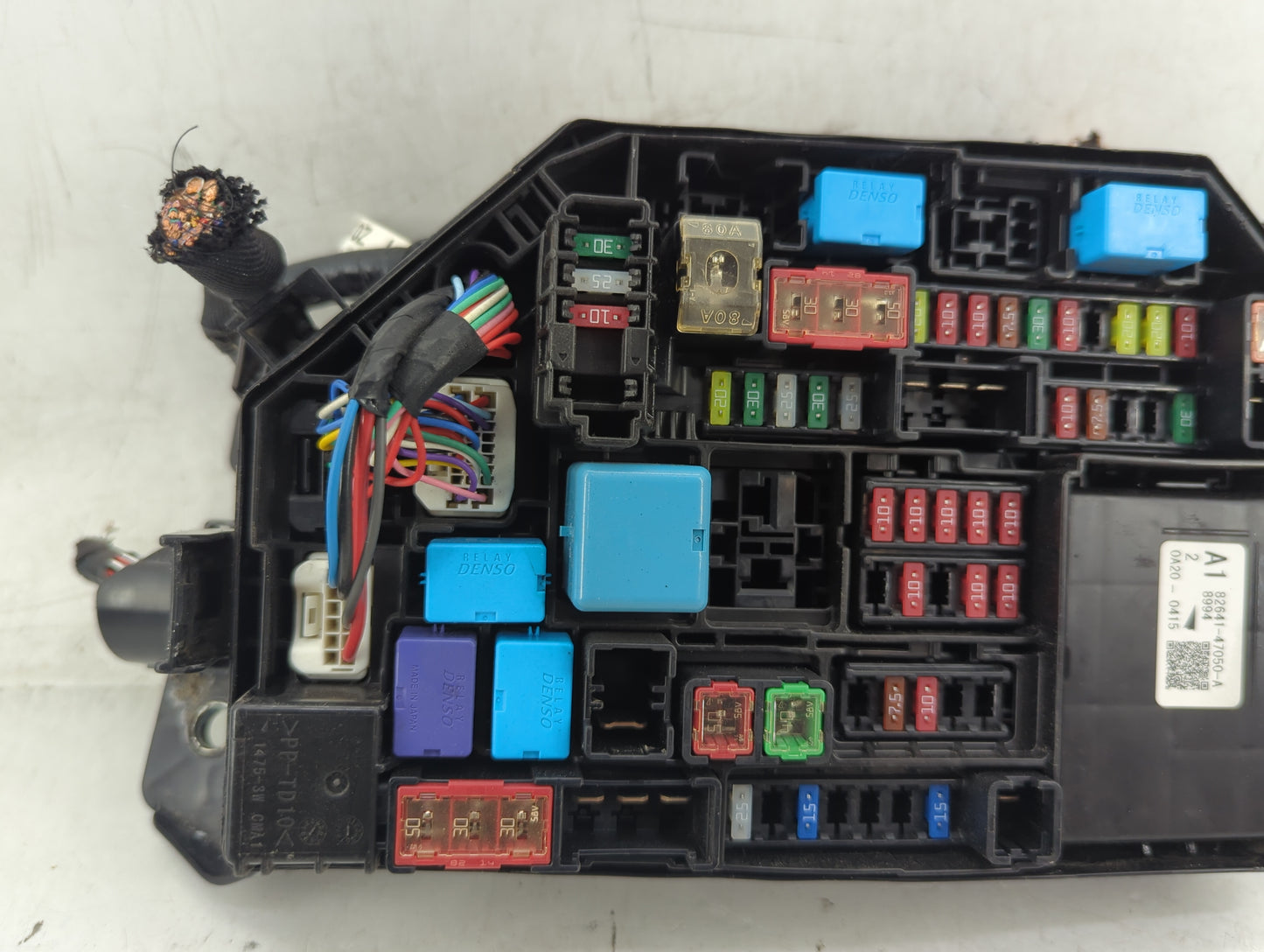 2019-2022 Toyota Corolla Fusebox Fuse Box Panel Relay Module P/N:82662-02A40 Fits Fits 2019 2020 2021 2022 OEM Used Auto Par