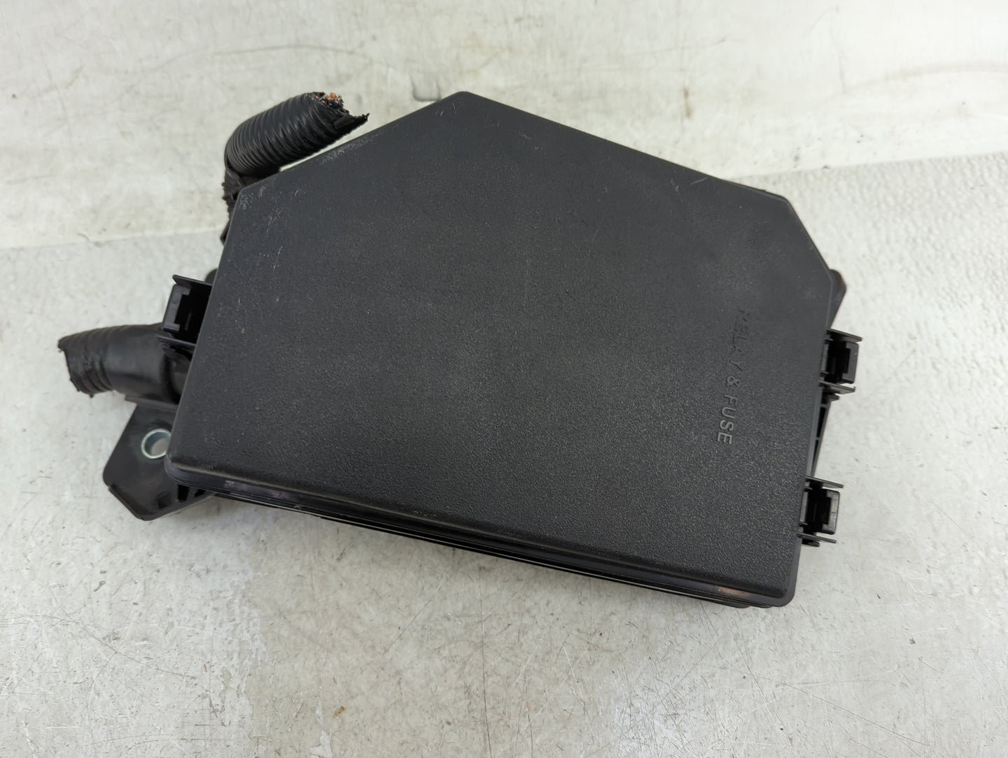 2020-2022 Toyota Corolla Fusebox Fuse Box Panel Relay Module Fits Fits 2020 2021 2022 OEM Used Auto Parts - Oemusedautoparts