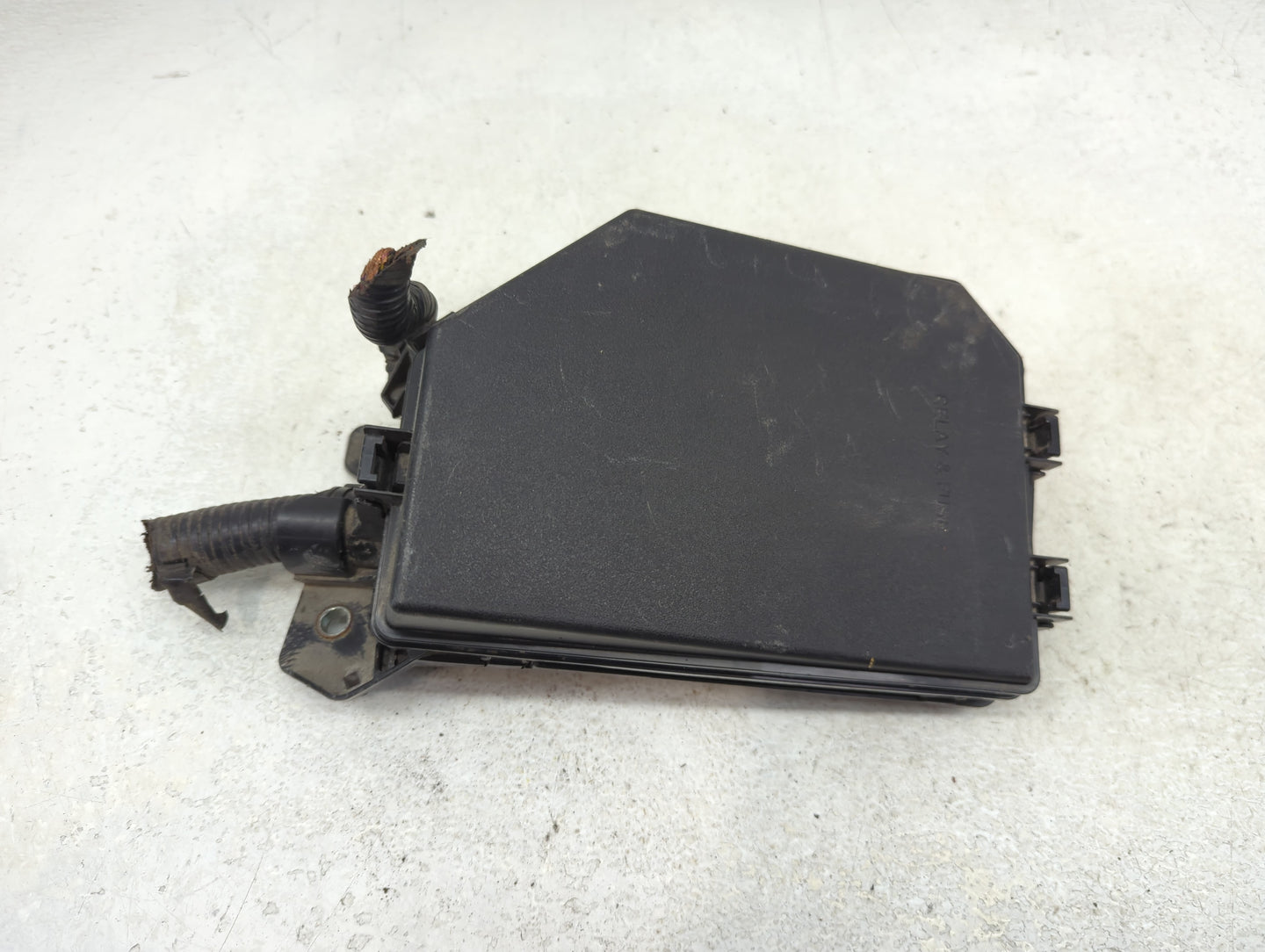 2020-2022 Toyota Corolla Fusebox Fuse Box Panel Relay Module P/N:82641-47050-A Fits Fits 2020 2021 2022 OEM Used Auto Parts 