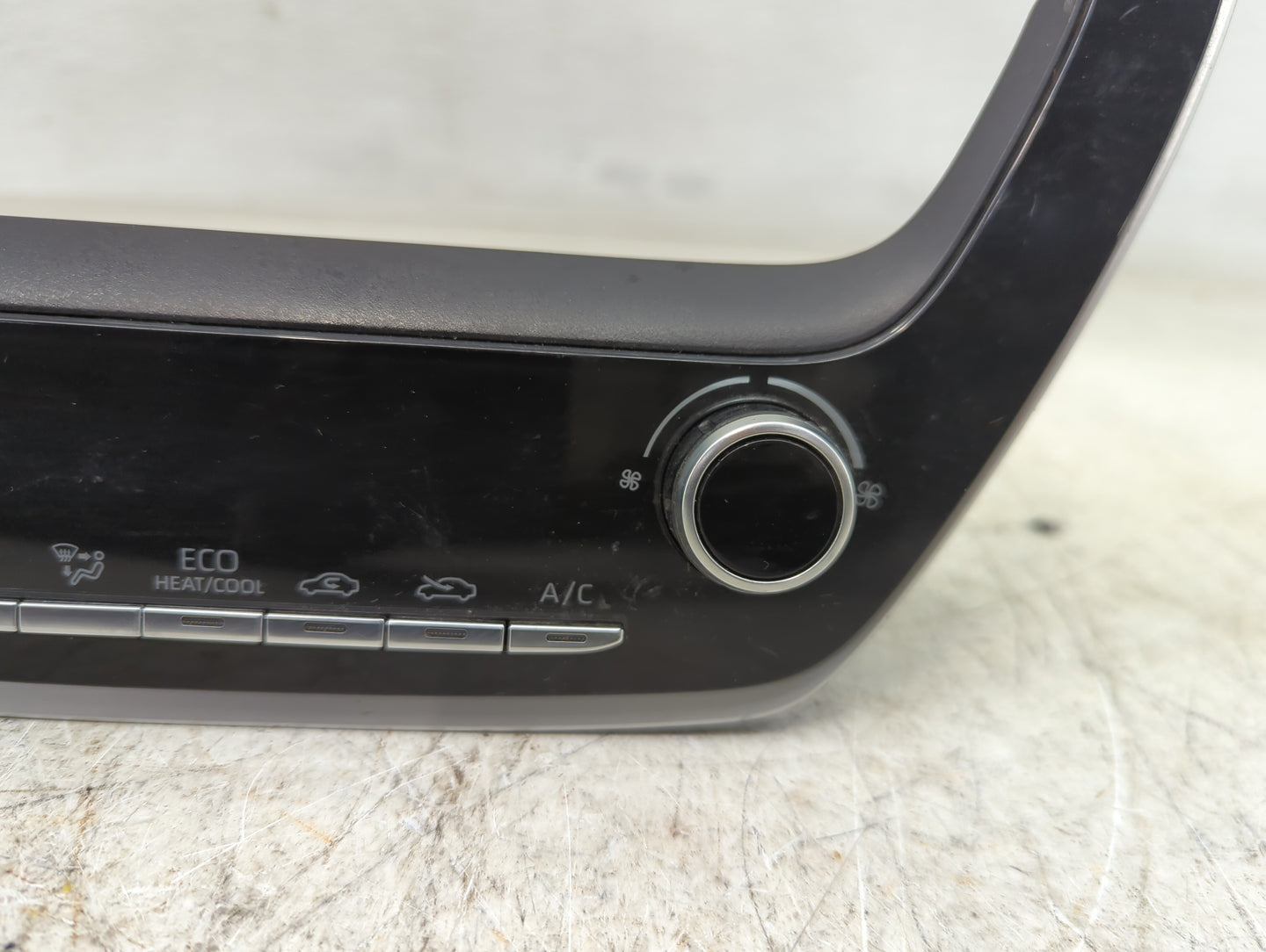 2019-2022 Toyota Corolla Climate Control Module Temperature AC/Heater Replacement P/N:75K714 Fits Fits 2019 2020 2021 2022 O