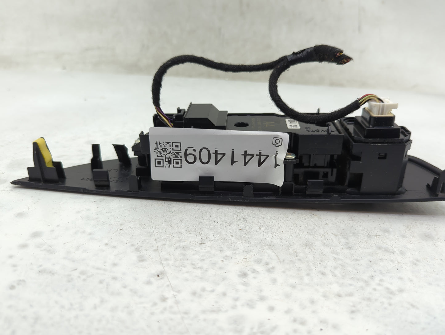 2020 Toyota Corolla Master Power Window Switch Replacement Driver Side Left P/N:84040-12150 078-3W01 Fits Fits 2019 OEM Used
