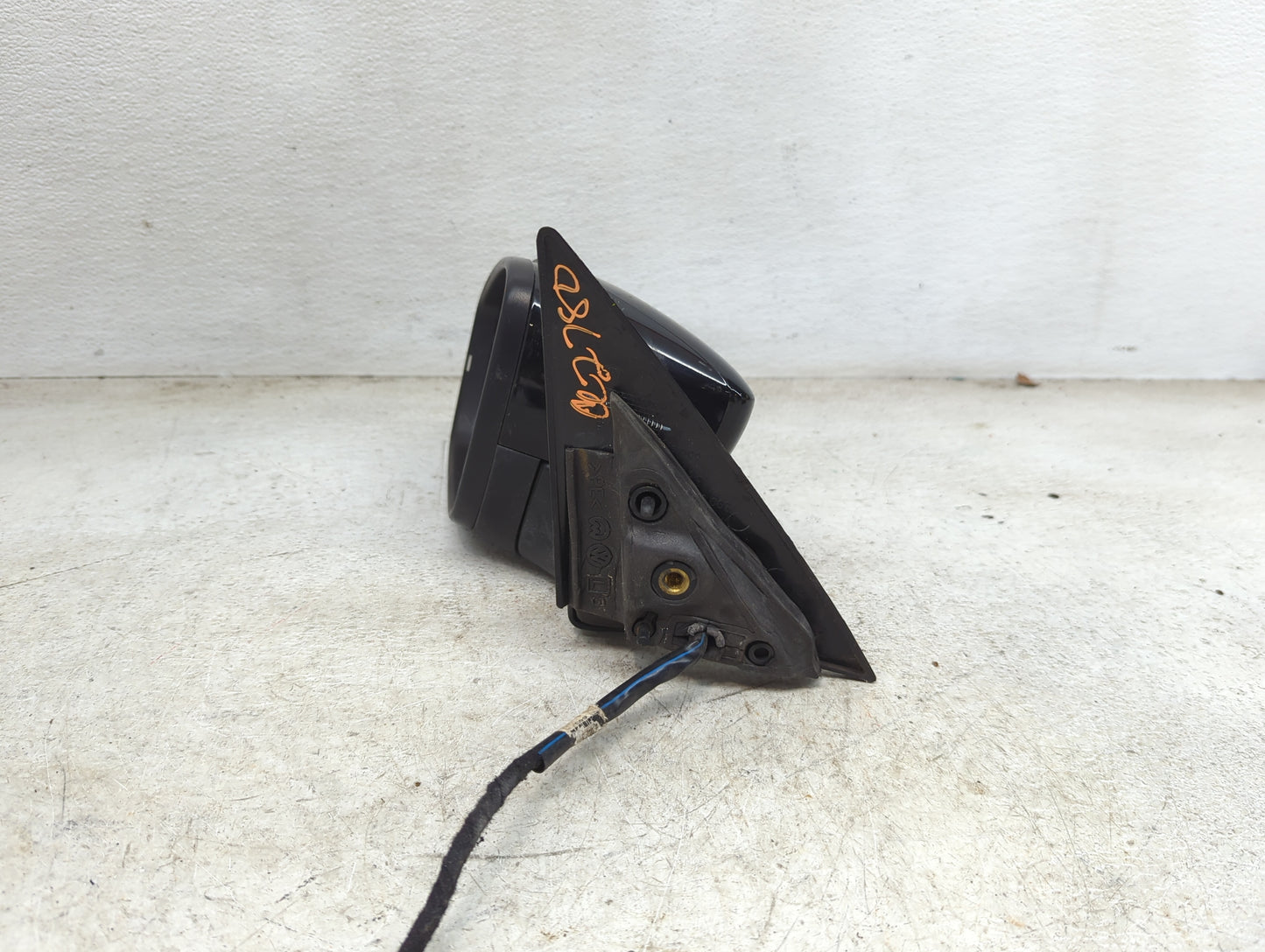 2020 Toyota Corolla Driver Side View Mirror - Left Door Mirror OEM Used - Oemusedautoparts1.com