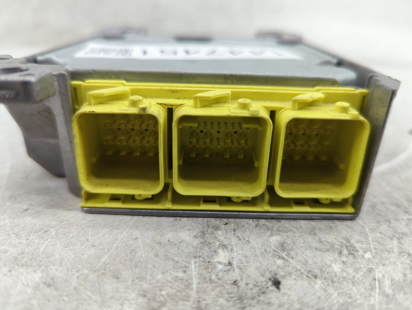 2020-2021 Toyota Corolla Safety Restraint Srs Airbag Control Module - Oemusedautoparts1.com