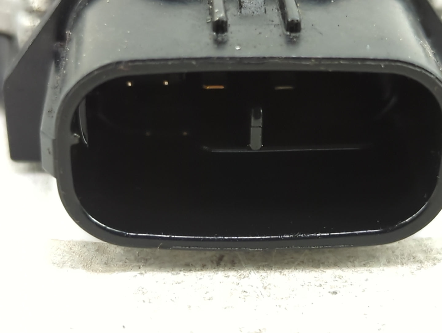 2019-2021 Toyota Corolla Body Control Module Bcm Inner Cabin Fuse Box - Oemusedautoparts1.com