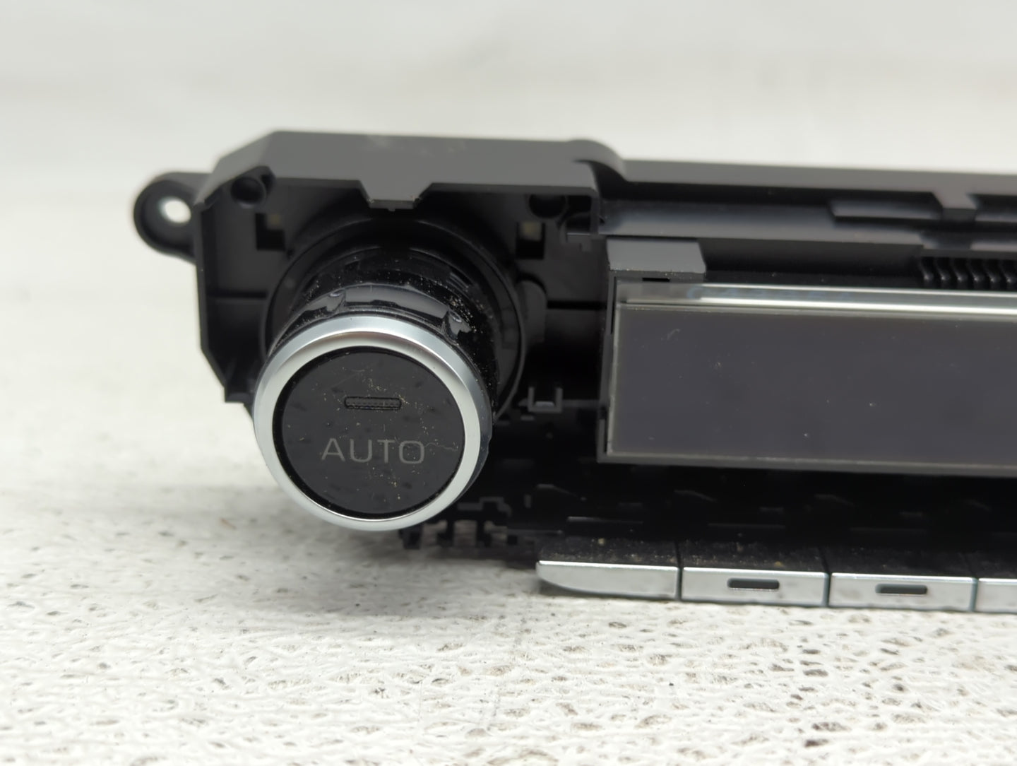 2019-2022 Toyota Corolla Climate Control Module Temperature AC/Heater Replacement P/N:55900-02D50 Fits Fits 2019 2020 2021 2