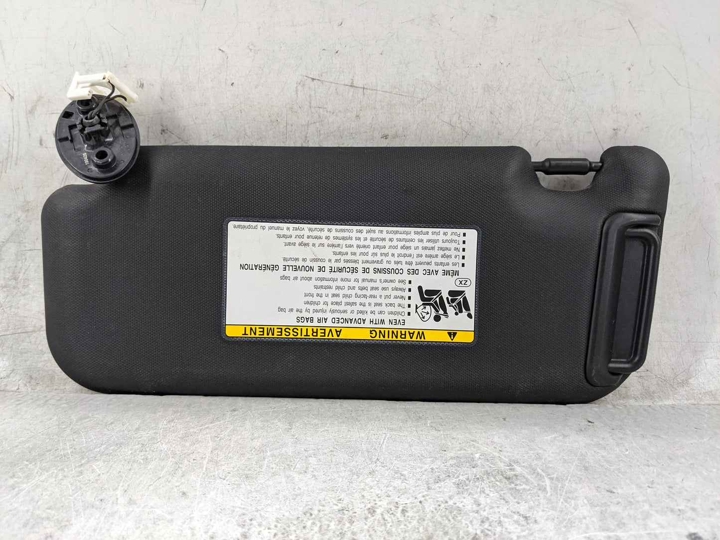 2019-2022 Toyota Corolla Sun Visor Shade Replacement Passenger Right Mirror Fits Fits 2019 2020 2021 2022 OEM Used Auto Part