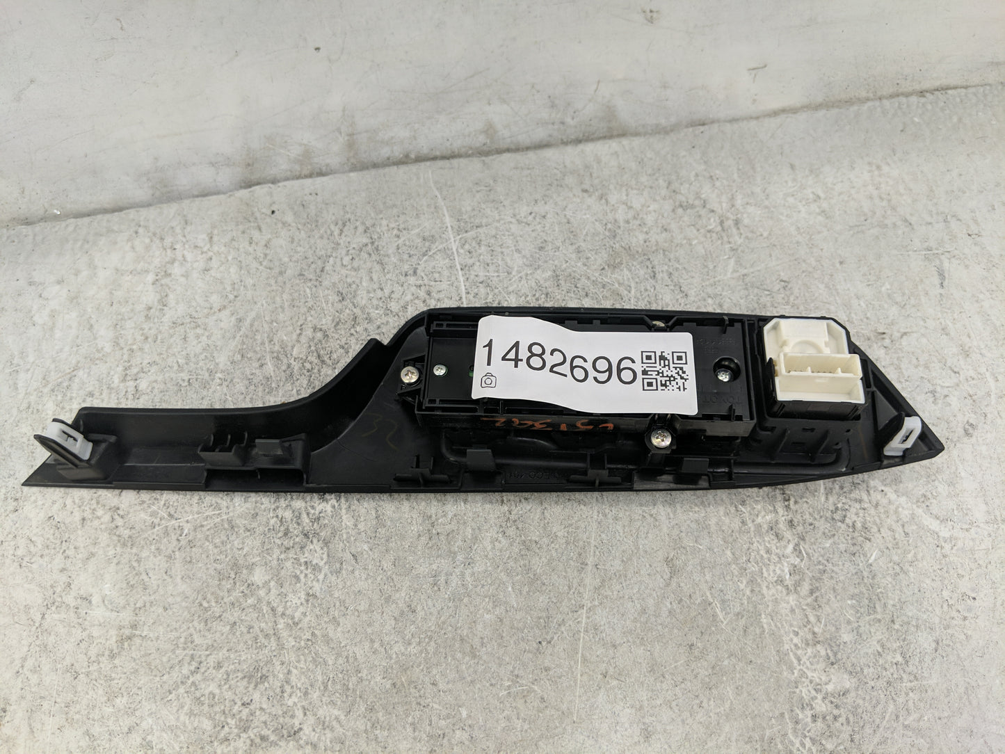 2020 Toyota Corolla Master Power Window Switch Replacement Driver Side Left P/N:74232 F4010, F4060, F4190 Fits OEM Used Auto