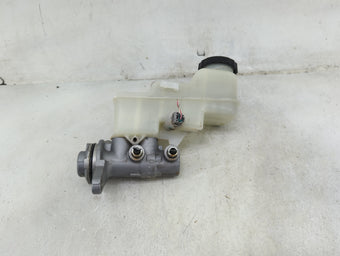 compare product 2019-2022 Toyota Corolla Brake Master Cylinder 1489182