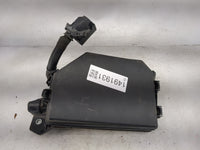 2020-2022 Toyota Corolla Fusebox Fuse Box Panel Relay Module P/N:82641-47050-A Fits Fits 2020 2021 2022 OEM Used Auto Parts 