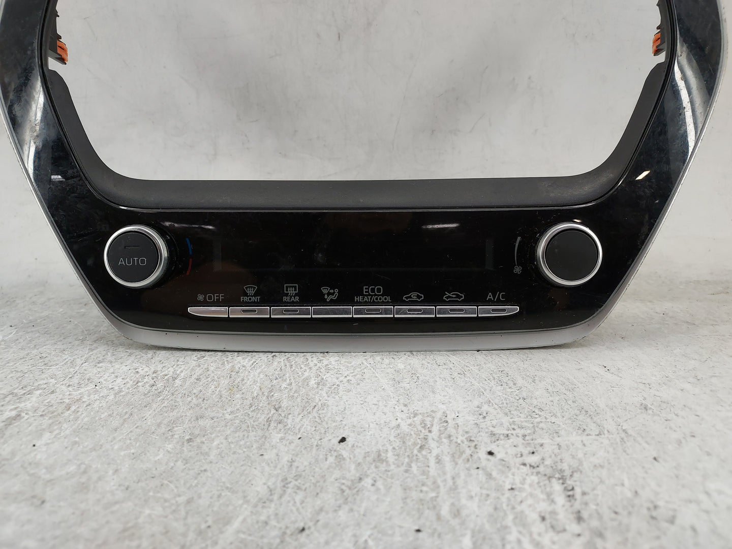 2019-2022 Toyota Corolla Climate Control Module Temperature AC/Heater Replacement P/N:55900-02M00 530-1Z30 Fits OEM Used Aut