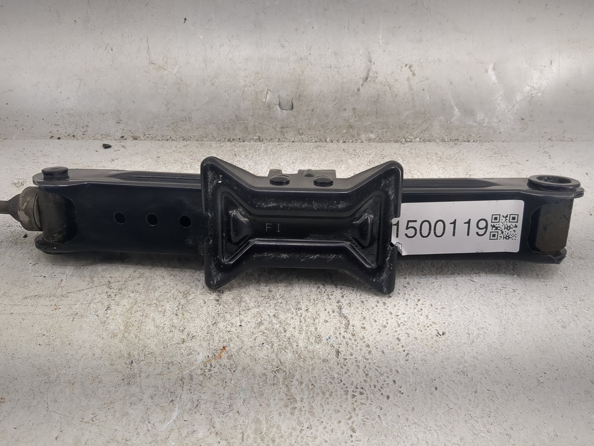 2020 Toyota Corolla Spare Scissor Car Jack Black - Oemusedautoparts1.com