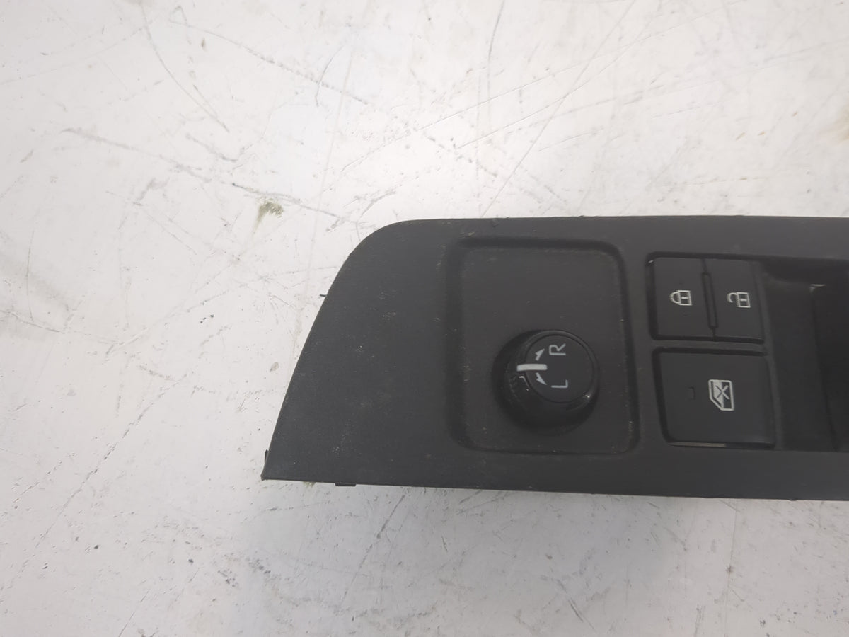 2020 Toyota Corolla Master Power Window Switch Replacement Driver Side Left P/N:078-3W95 84040-12150 Fits Fits 2019 OEM Used