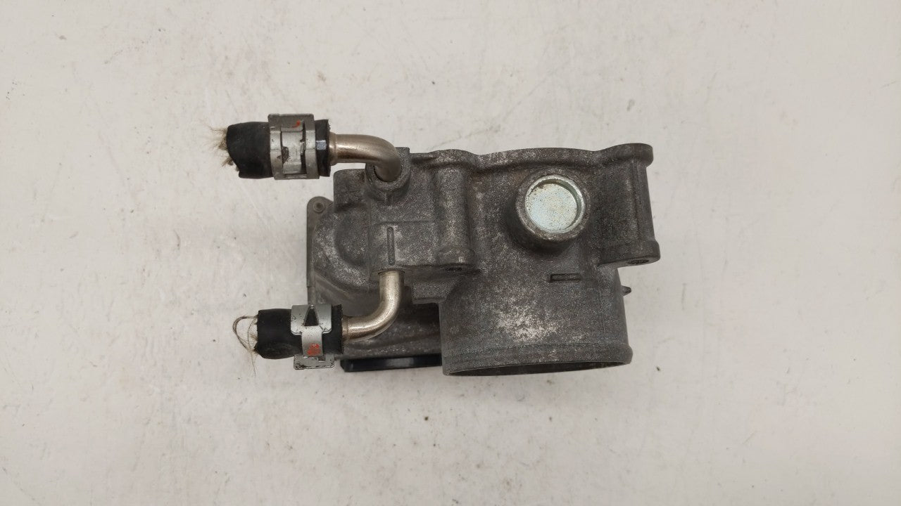 2020 Toyota Corolla Throttle Body P/N:22030-0T130 22030-37040 Fits Fits 2013 2014 OEM Used Auto Parts - Oemusedautoparts1.co