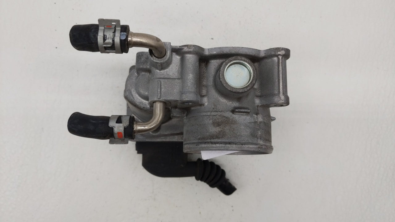 2020 Toyota Corolla Throttle Body P/N:22030-0T130 22030-37040 Fits Fits 2013 2014 OEM Used Auto Parts - Oemusedautoparts1.co