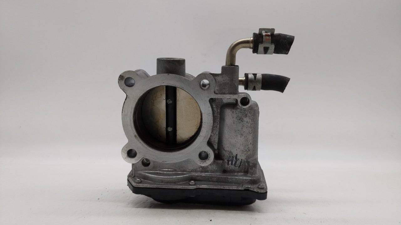 2020 Toyota Corolla Throttle Body P/N:22030-0T130 22030-37040 Fits Fits 2013 2014 OEM Used Auto Parts - Oemusedautoparts1.co