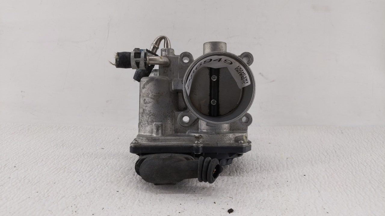 2020 Toyota Corolla Throttle Body P/N:22030-0T130 22030-37040 Fits Fits 2013 2014 OEM Used Auto Parts - Oemusedautoparts1.co