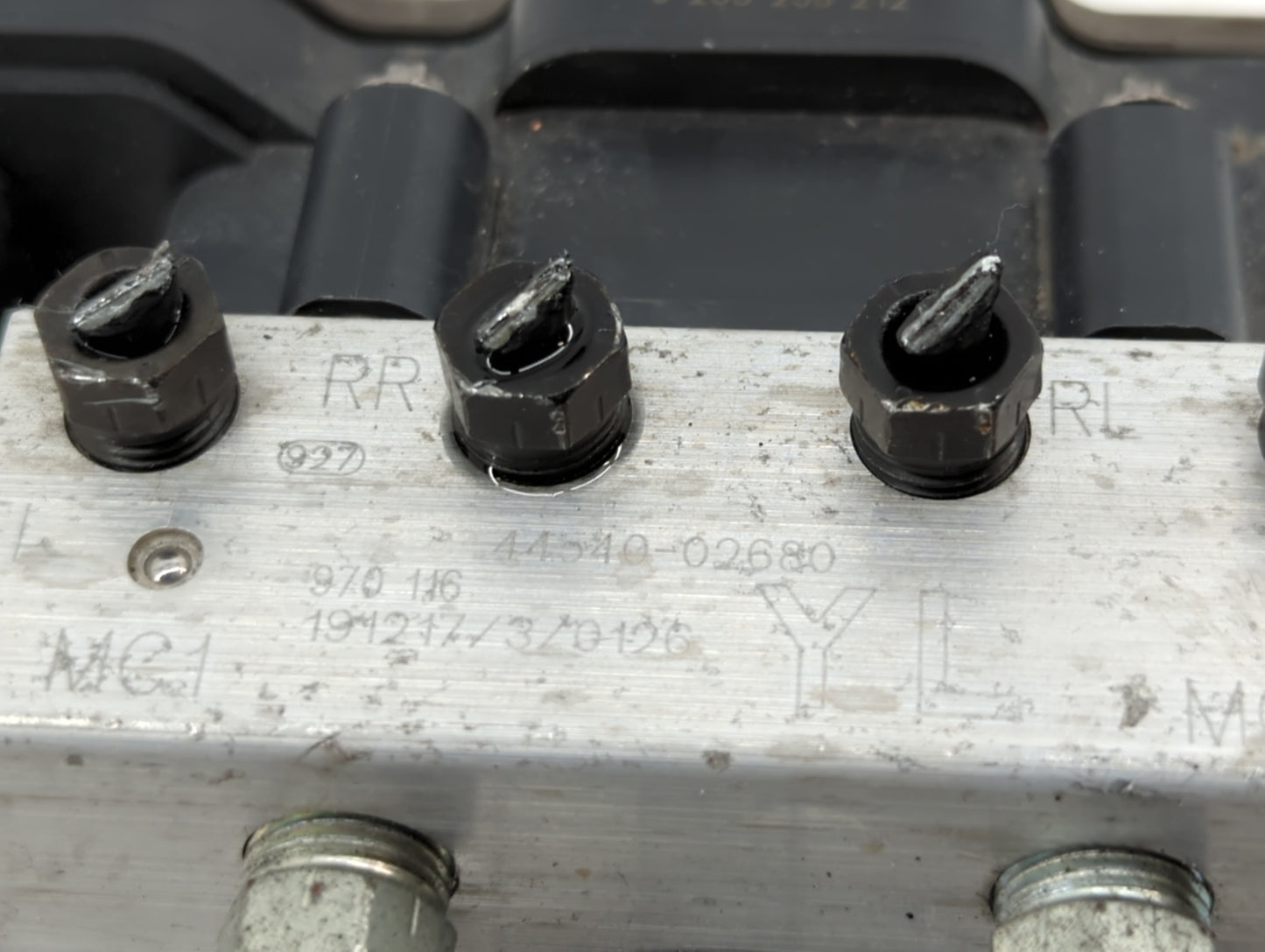 2020-2022 Toyota Corolla ABS Pump Control Module Replacement P/N:44540-12810 44540-02680 Fits Fits 2020 2021 2022 OEM Used A